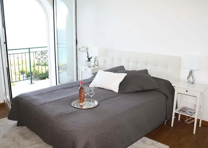 Lou Paradou 생트막시메