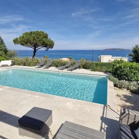 Holiday home Lou Paradou